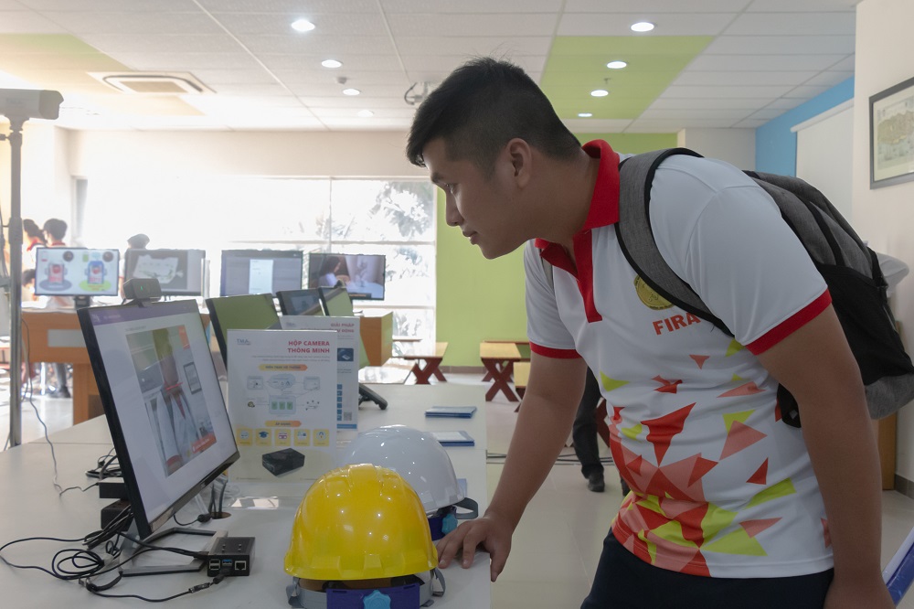 fira tham quan kien tap 9