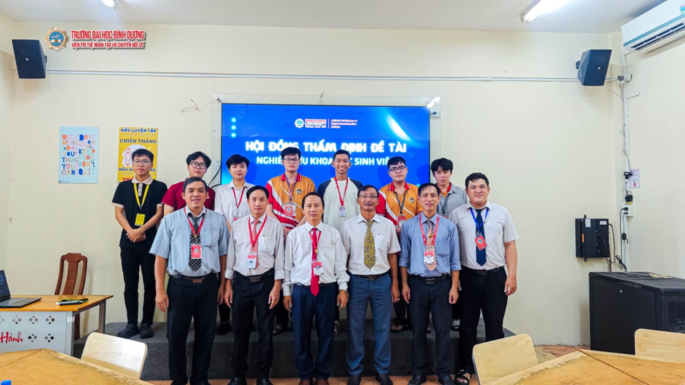 SINH VIÊN AIDTI TỎA SÁNG TẠI BUỔI BÁO CÁO NCKH CẤP TRƯỜNG